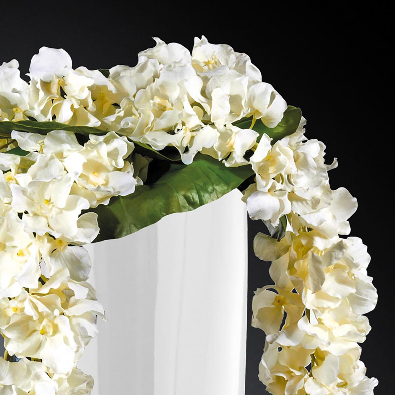 Oslo Crafted Vase