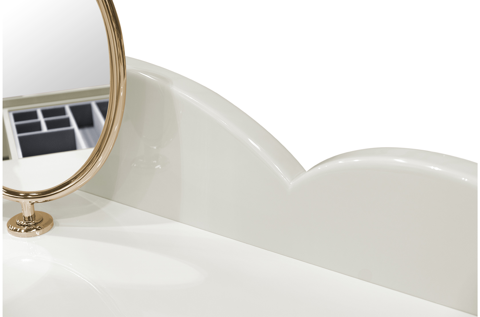 Dreamy Cloud Dressing Table