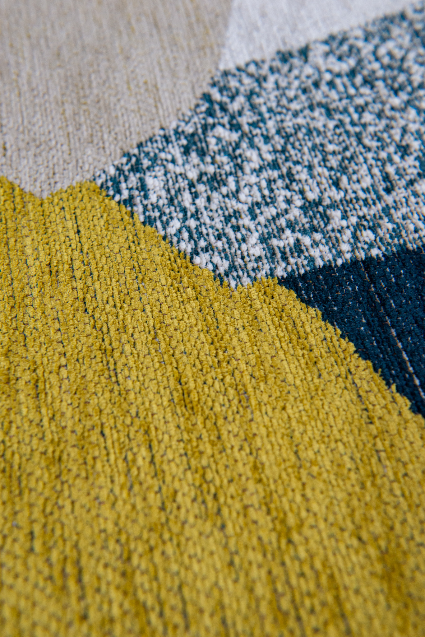 Duck Song 9369 Round Rug