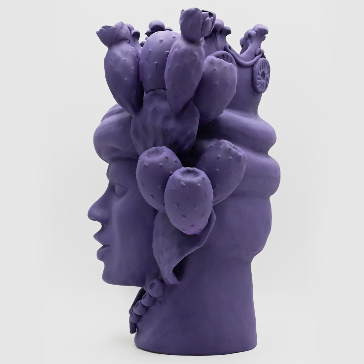 Violet Italian Moor's Sculpture
