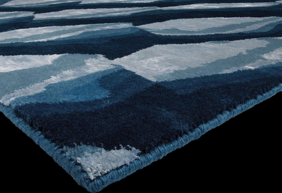 Unique Art Hand-Knotted Blue Rug