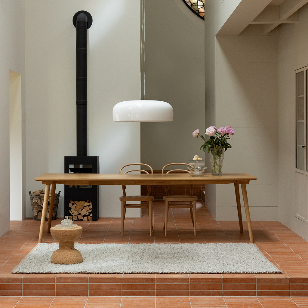 Bond Ash Rug | Size: 200 x 300 cm