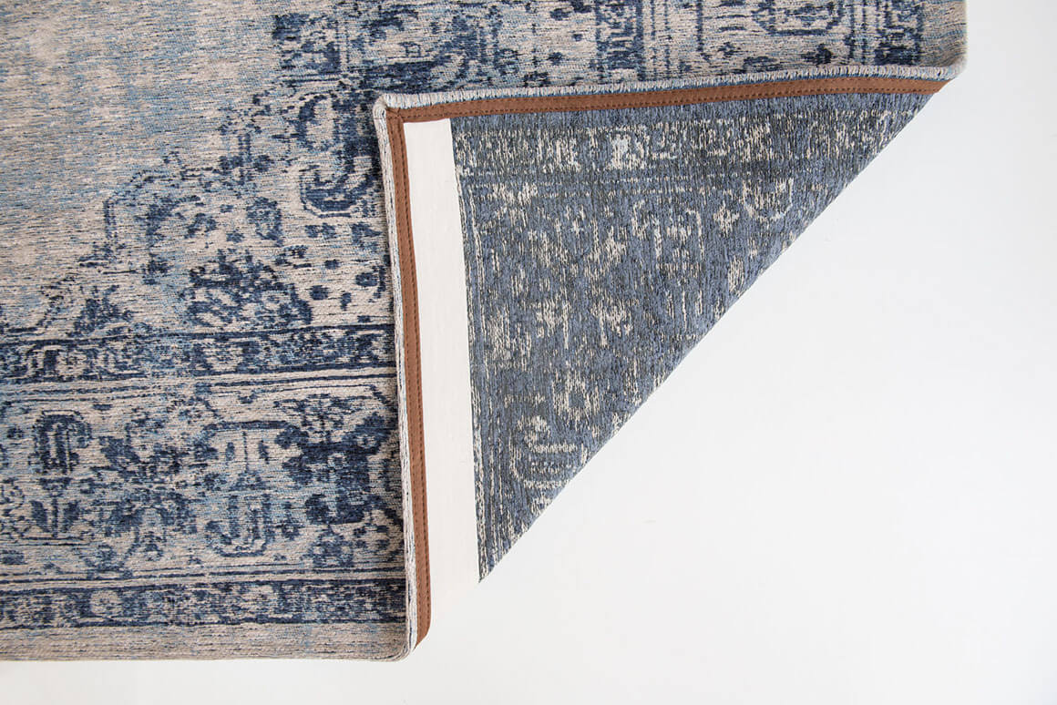 8670 Blue Border Rug