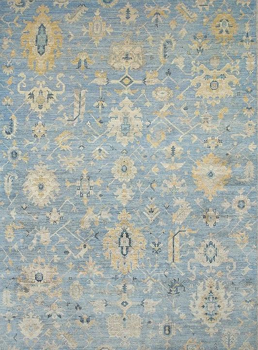 Heriz Hand-Knotted Rug