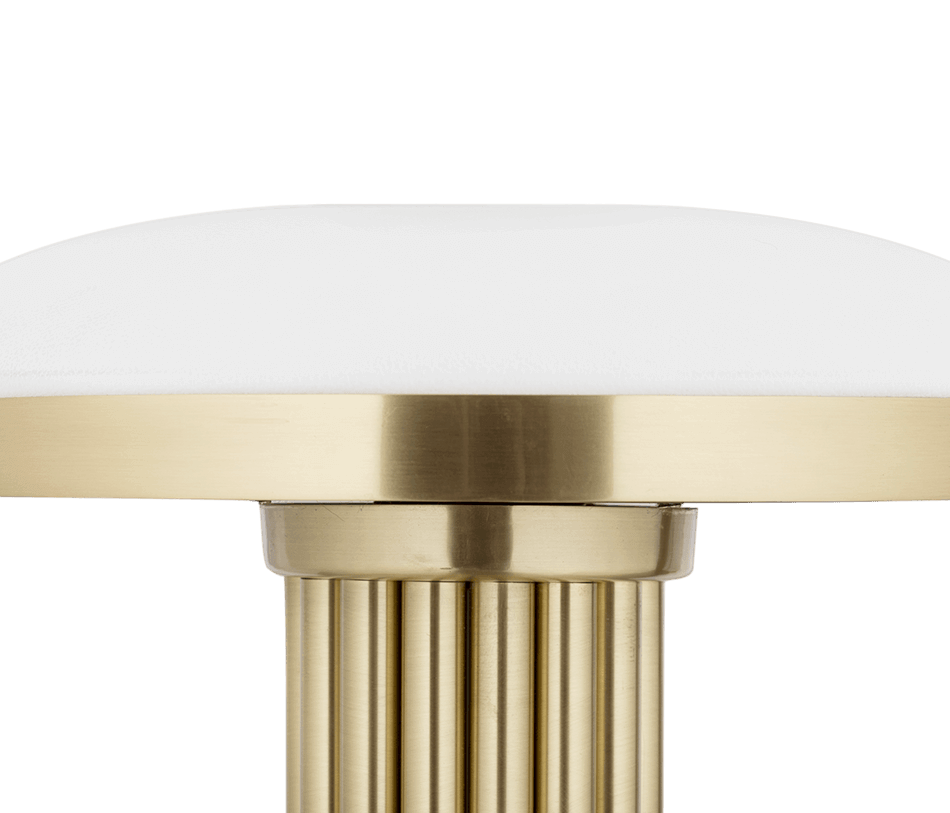 Kyra Stool