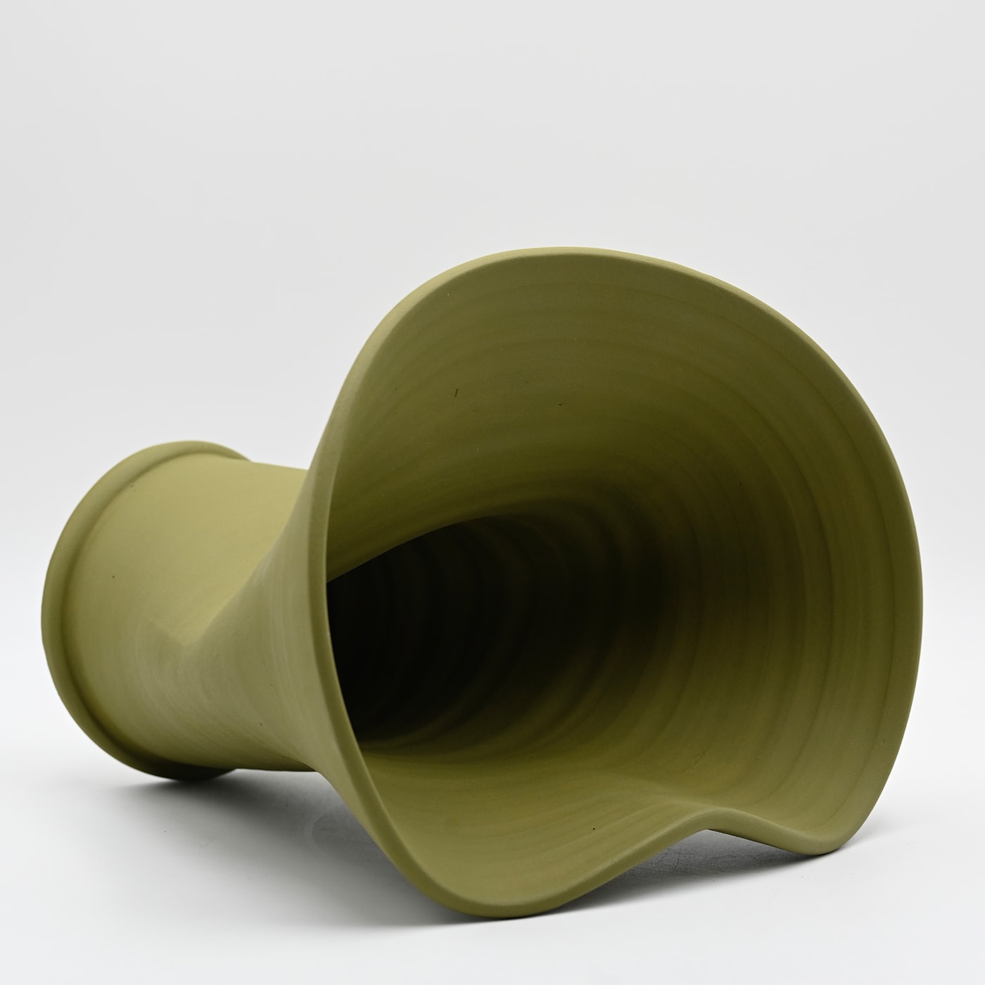 Italian Green Handcrafted Elegance Vase