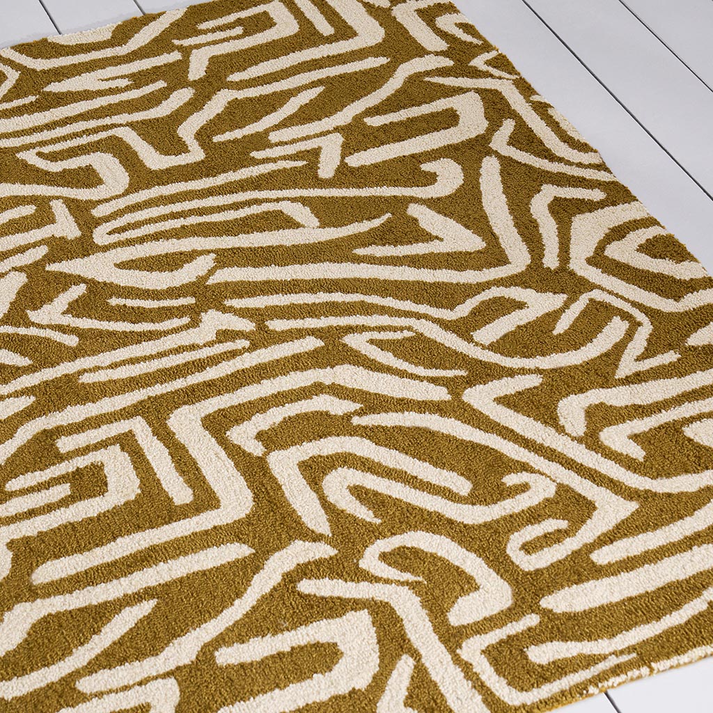 Melodic Ochre/Gold Outdoor Rug | Size: 160 x 230 cm