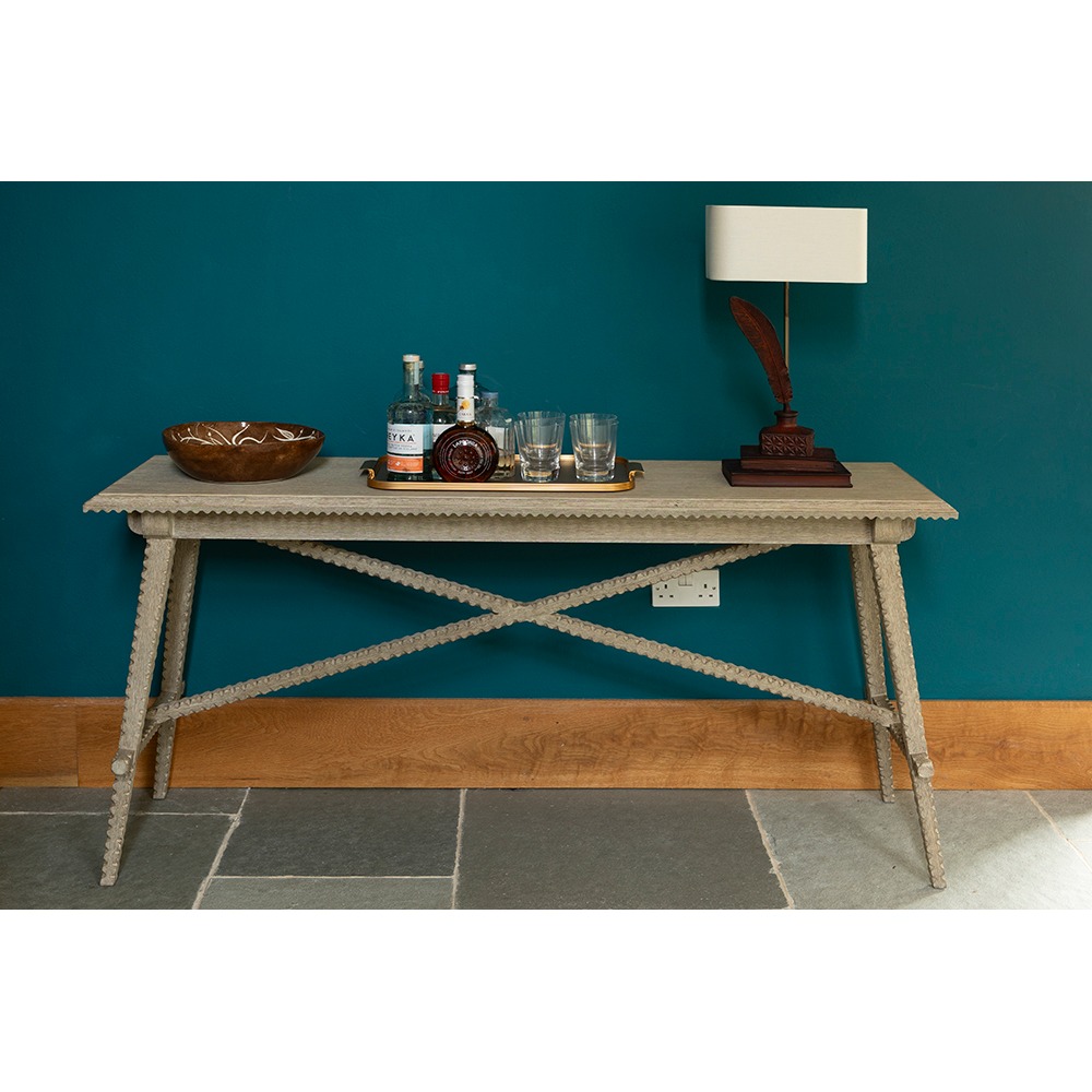 Tom Table Lamp Leather Finish