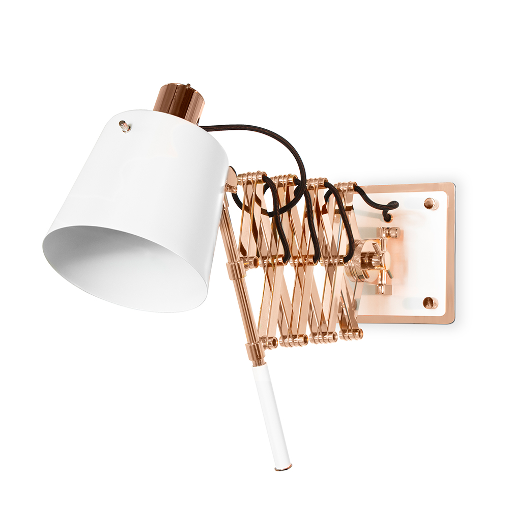 Brass Player Wall Lamp