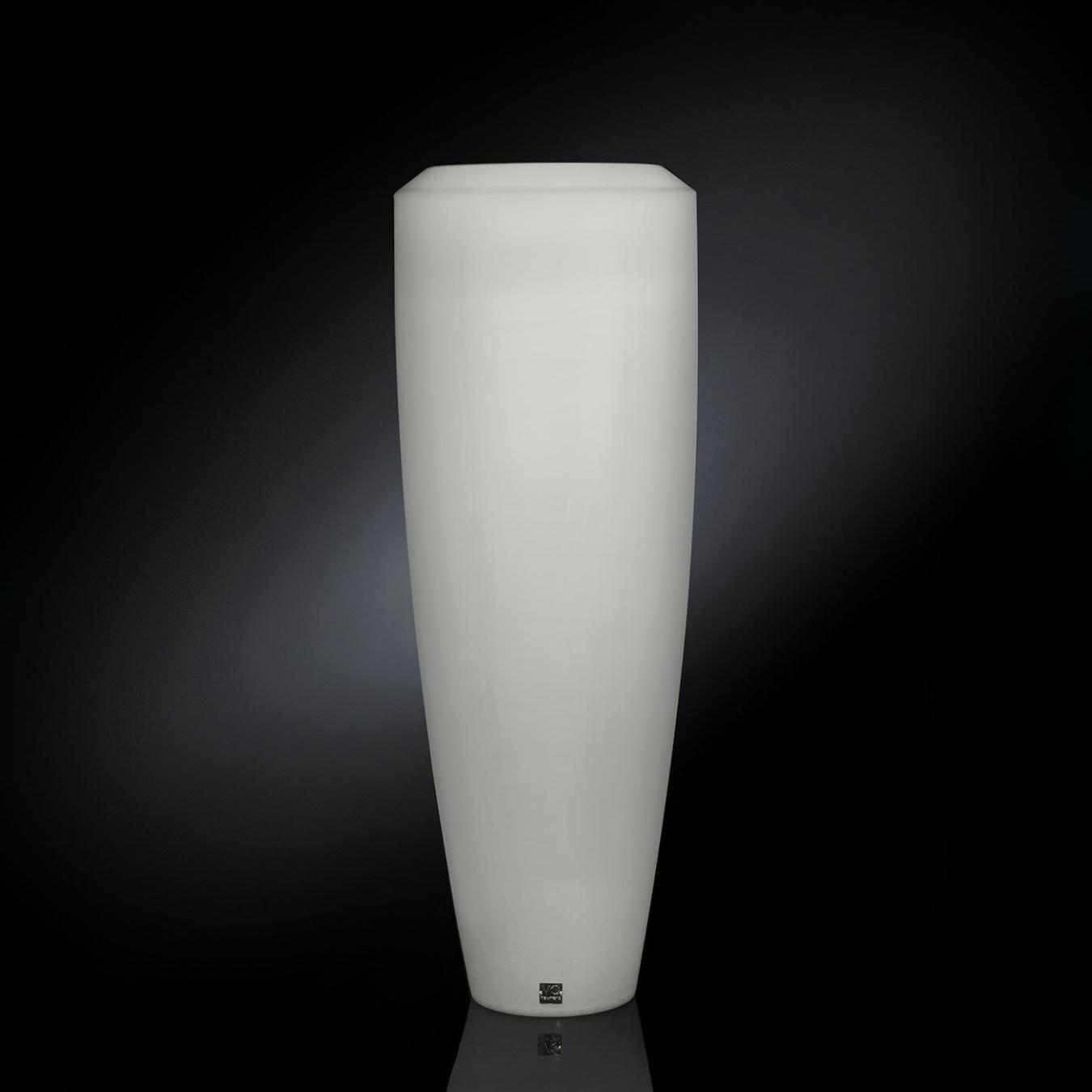 Obice Compact Outdoor Floor Lamp