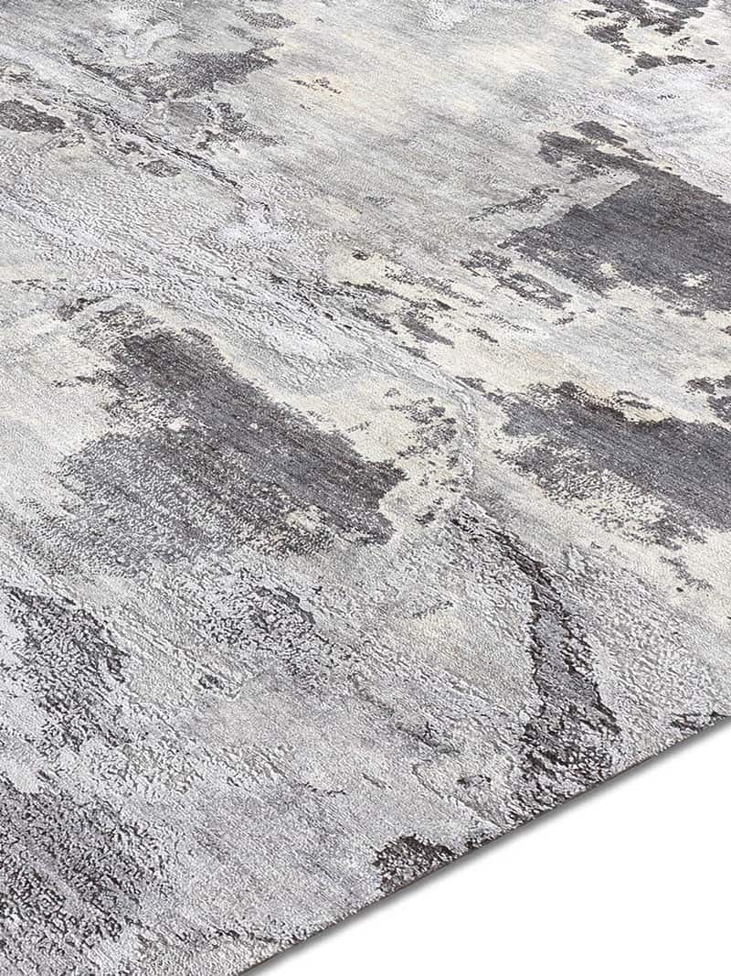 Light Grey Hand-Knotted Rug