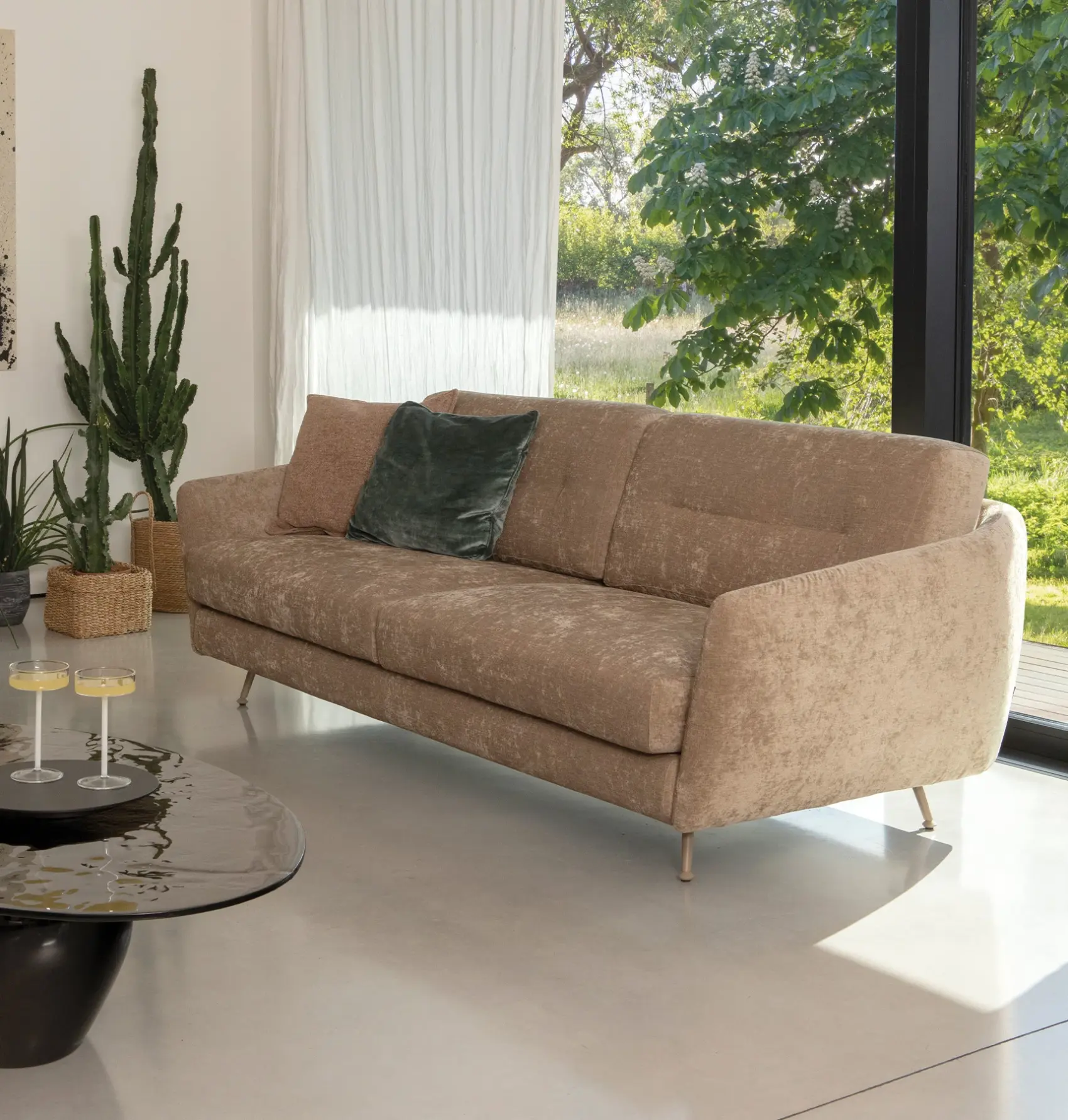 Milo Sofa
