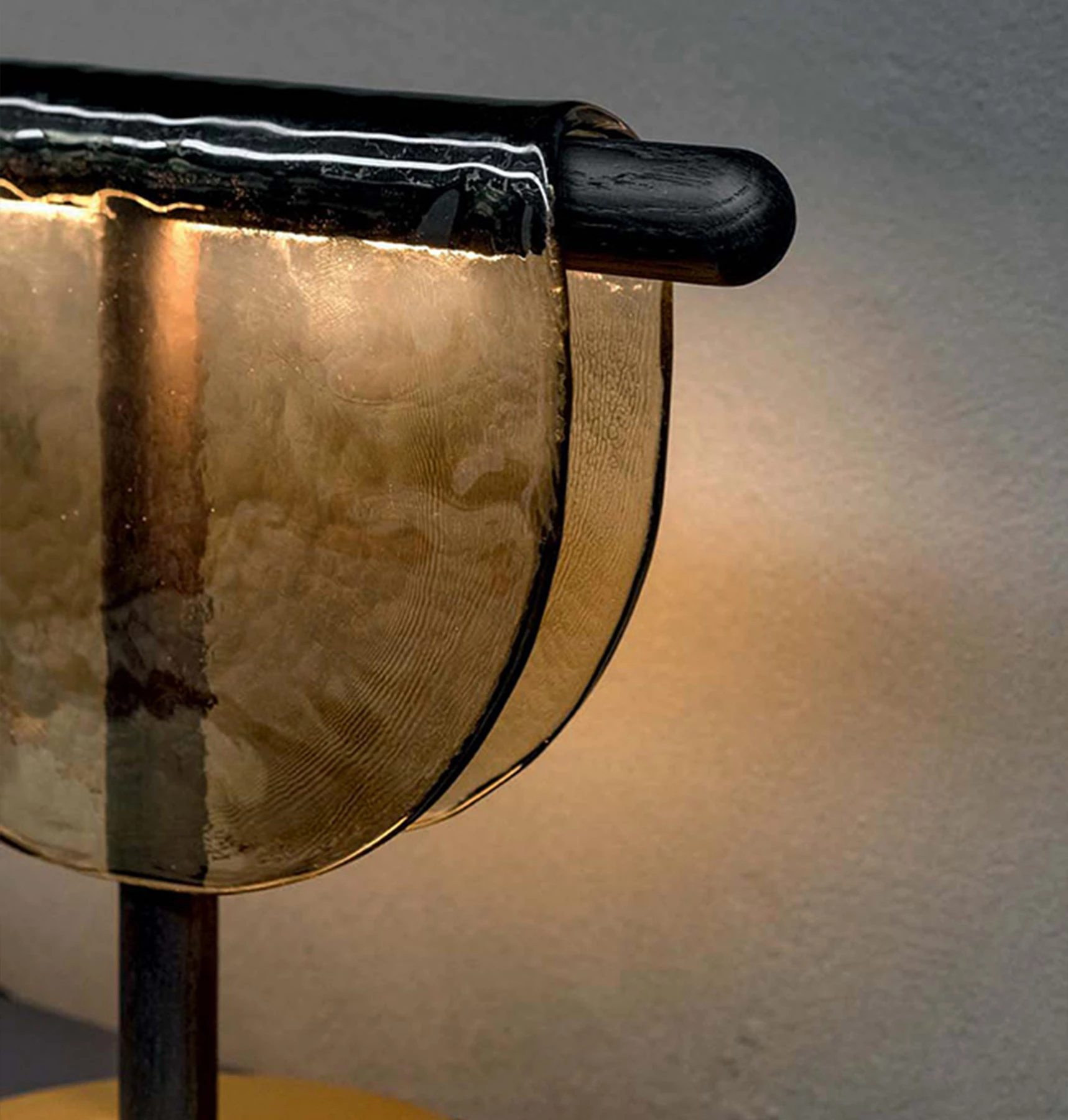 Dalì Artisan Table Lamp