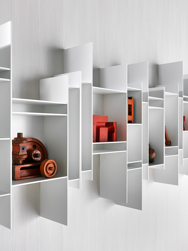 Randomito Bookcase | Colour: Matt Laquered Light Grey