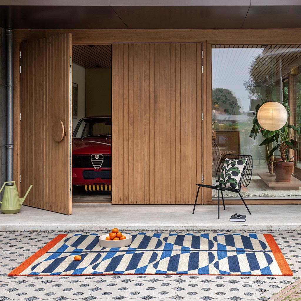 Stripy Stem Azure Outdoor Rug