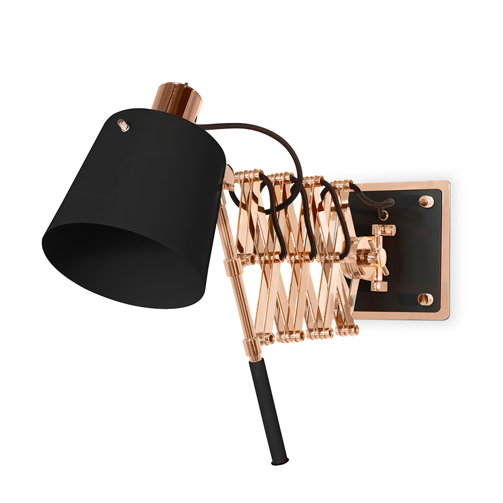 Brass Player Wall Lamp