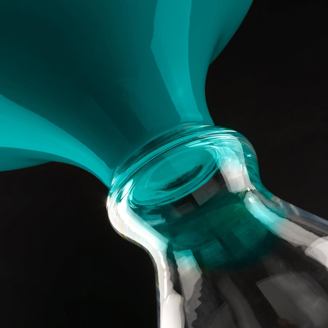 Zeus Sculpted Vase