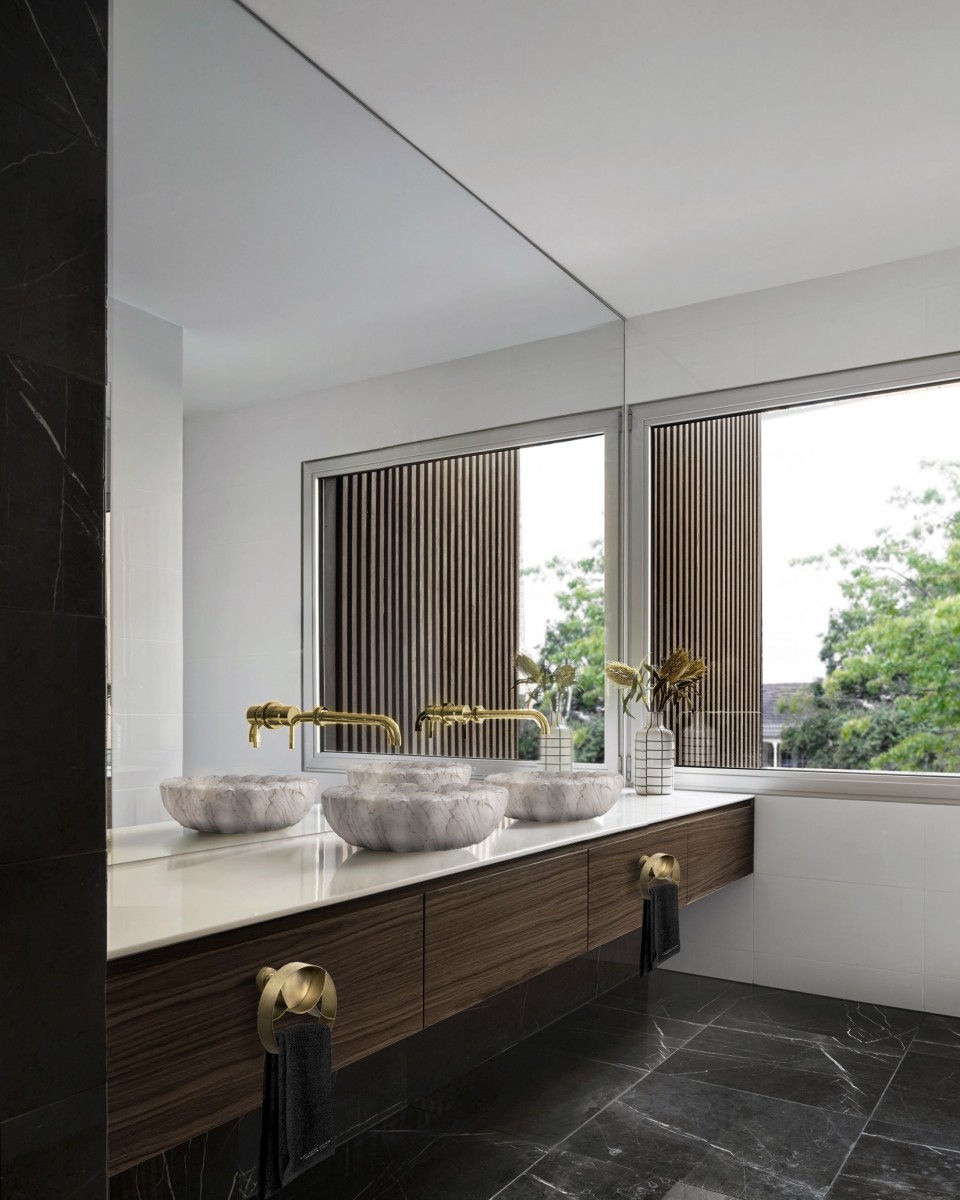 Atlas Towel Ring - 1