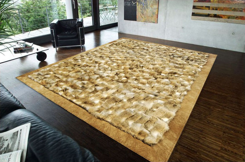 Wolf 810 Fur Rug