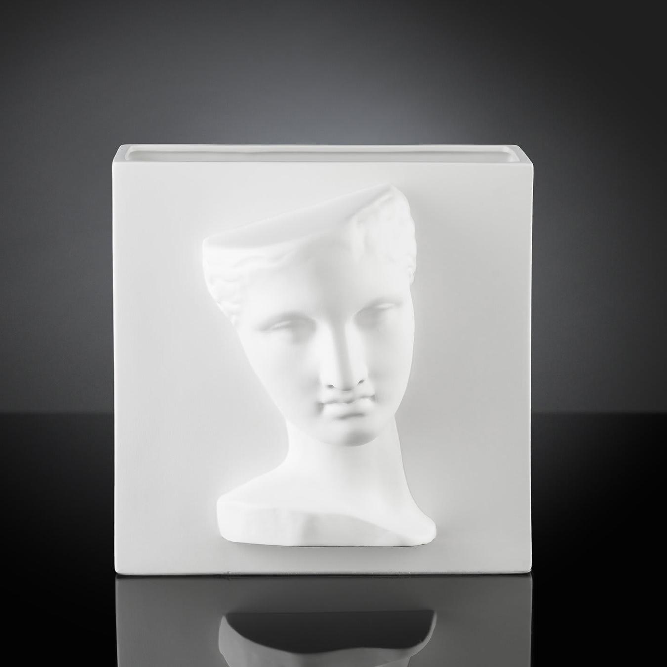 Psyche of Capua Vase
