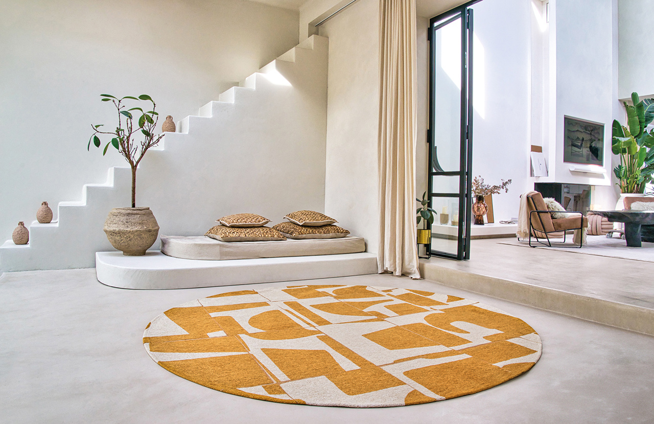 Curry 9367 Round Rug