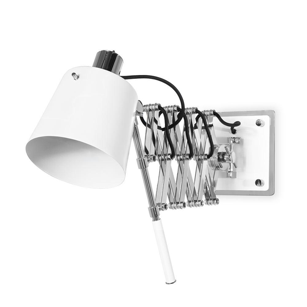 Brass Player Wall Lamp