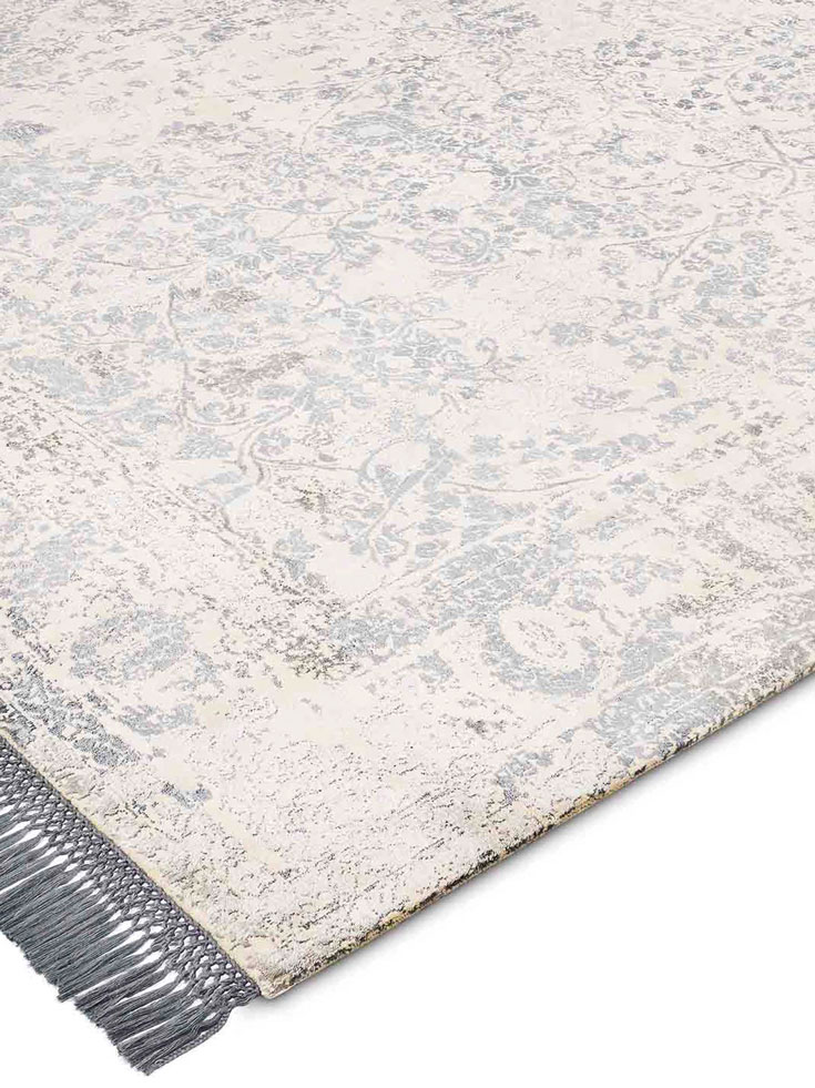 Silver Grey Luxury Rug