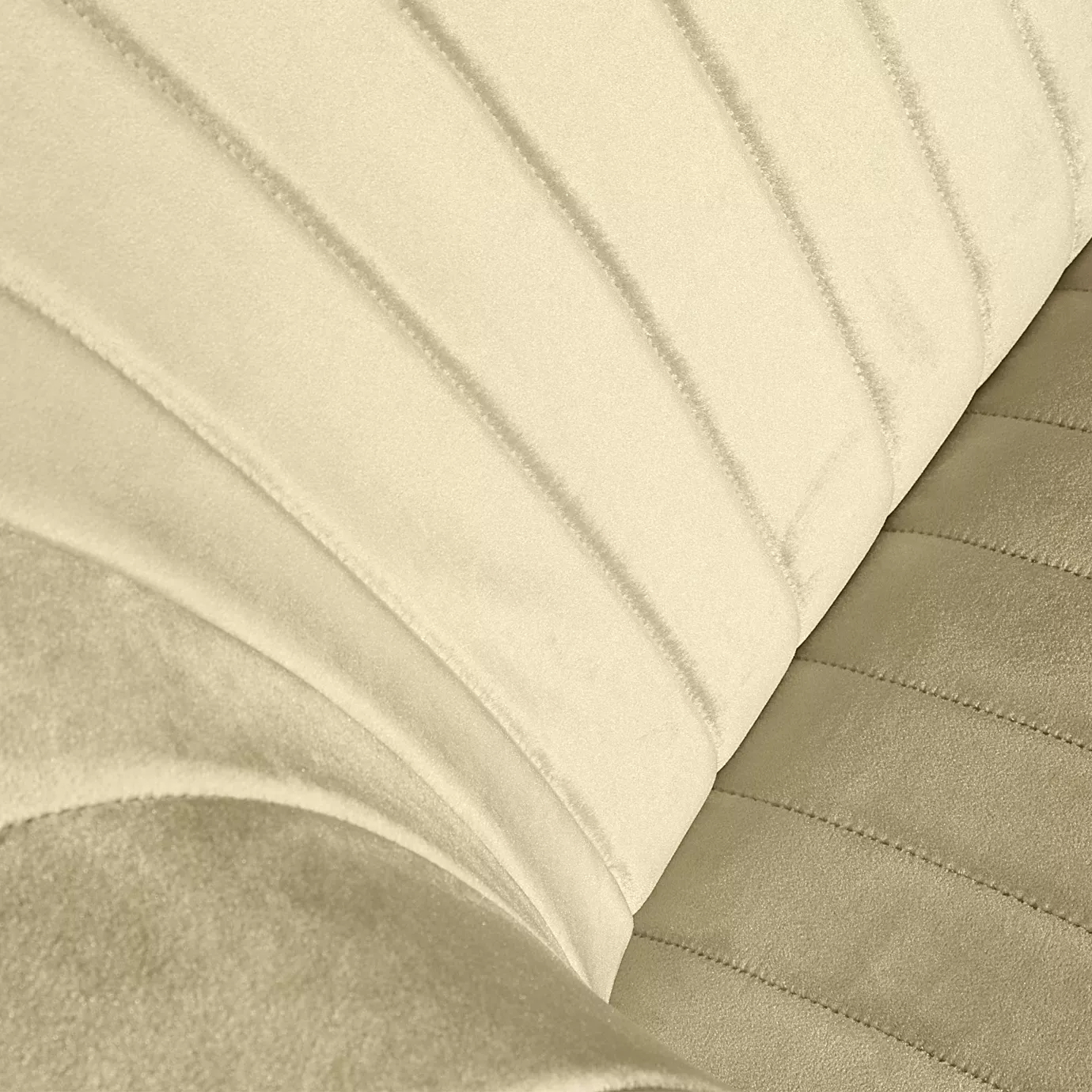 Liora Sofa