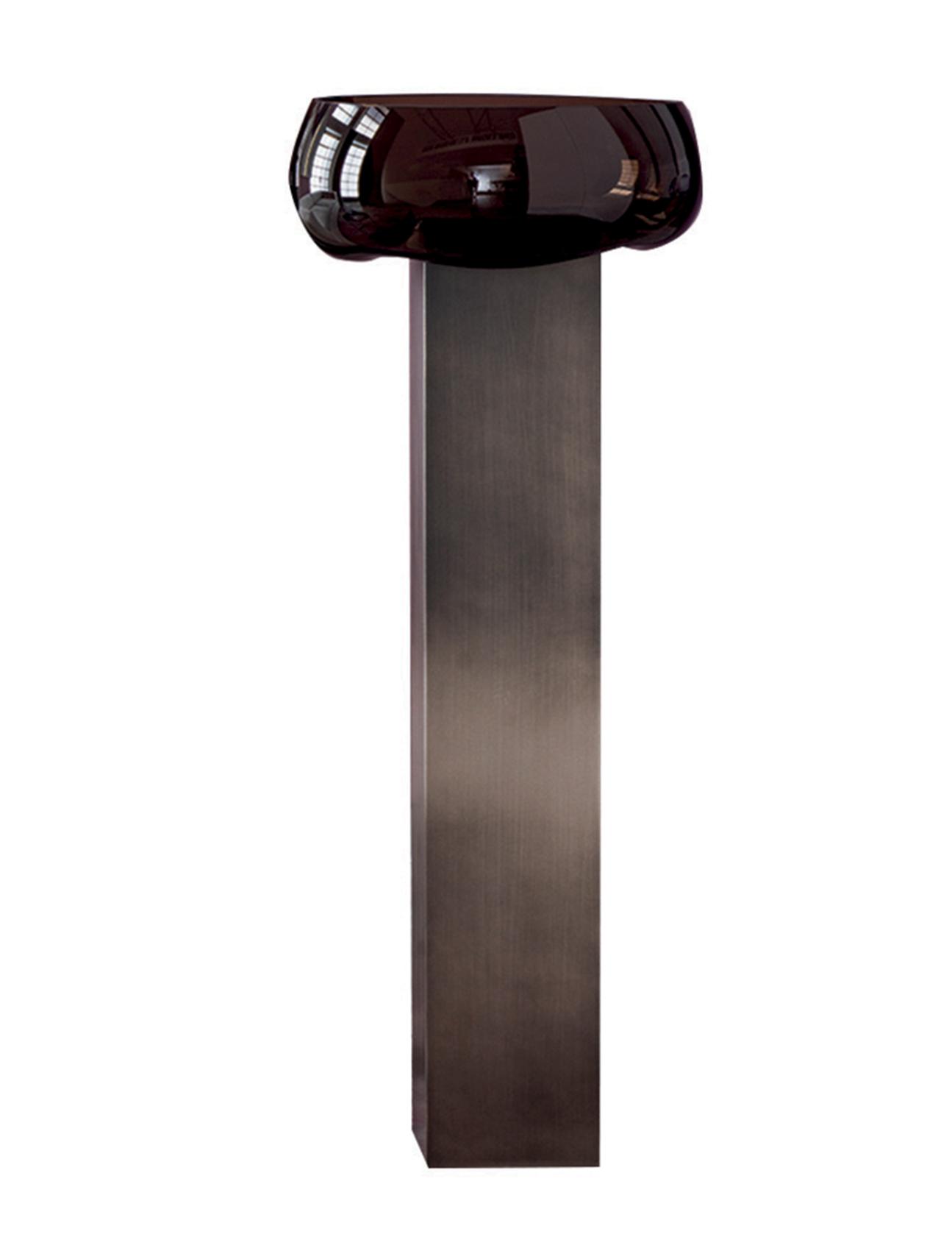 Setus Sculpted Vase