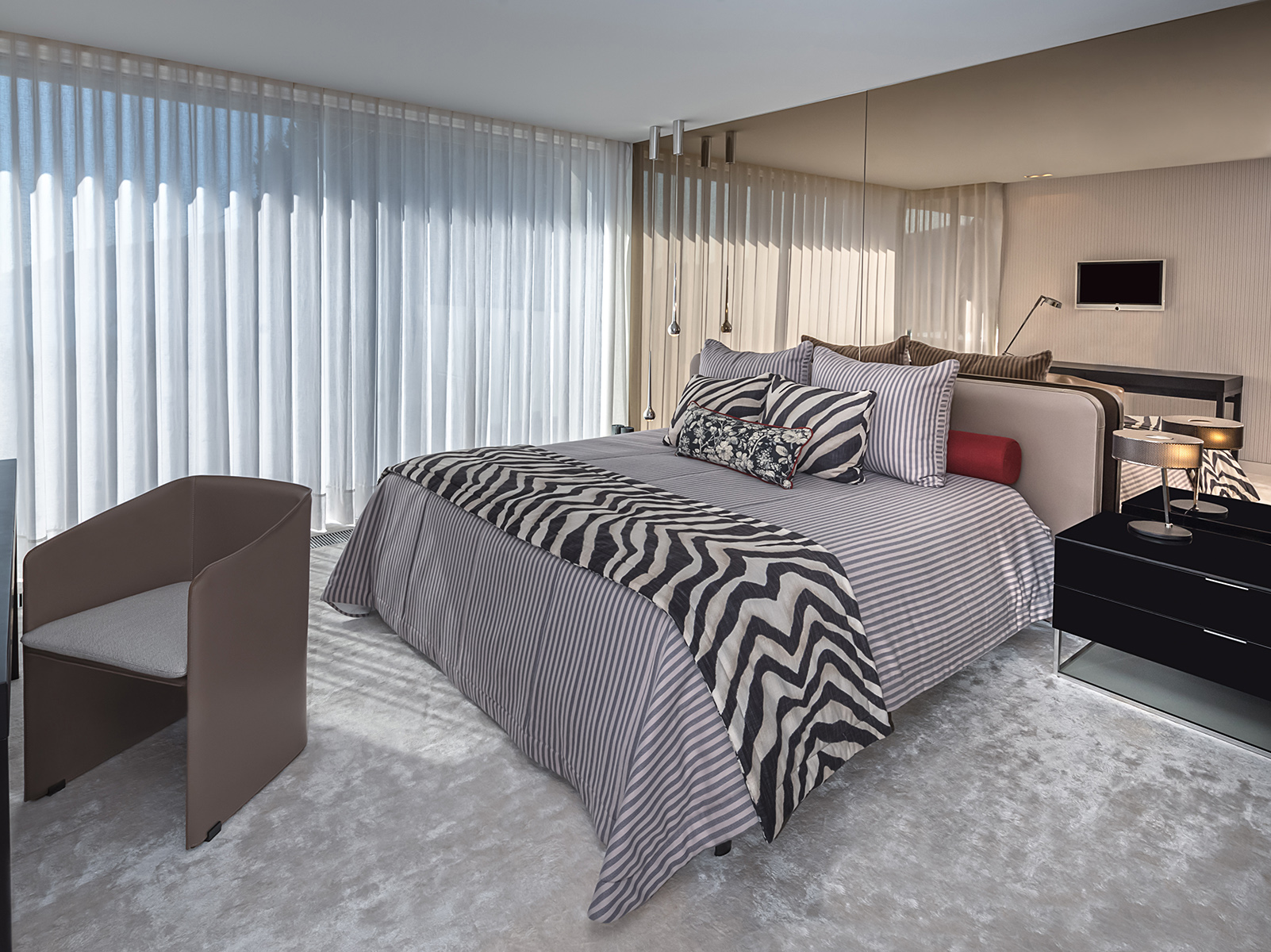 Professor Table Lamp