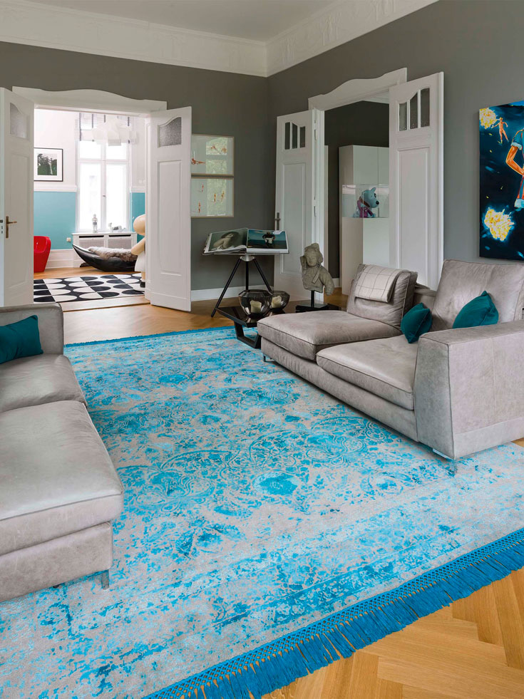 Electric Blue Luxury Rug