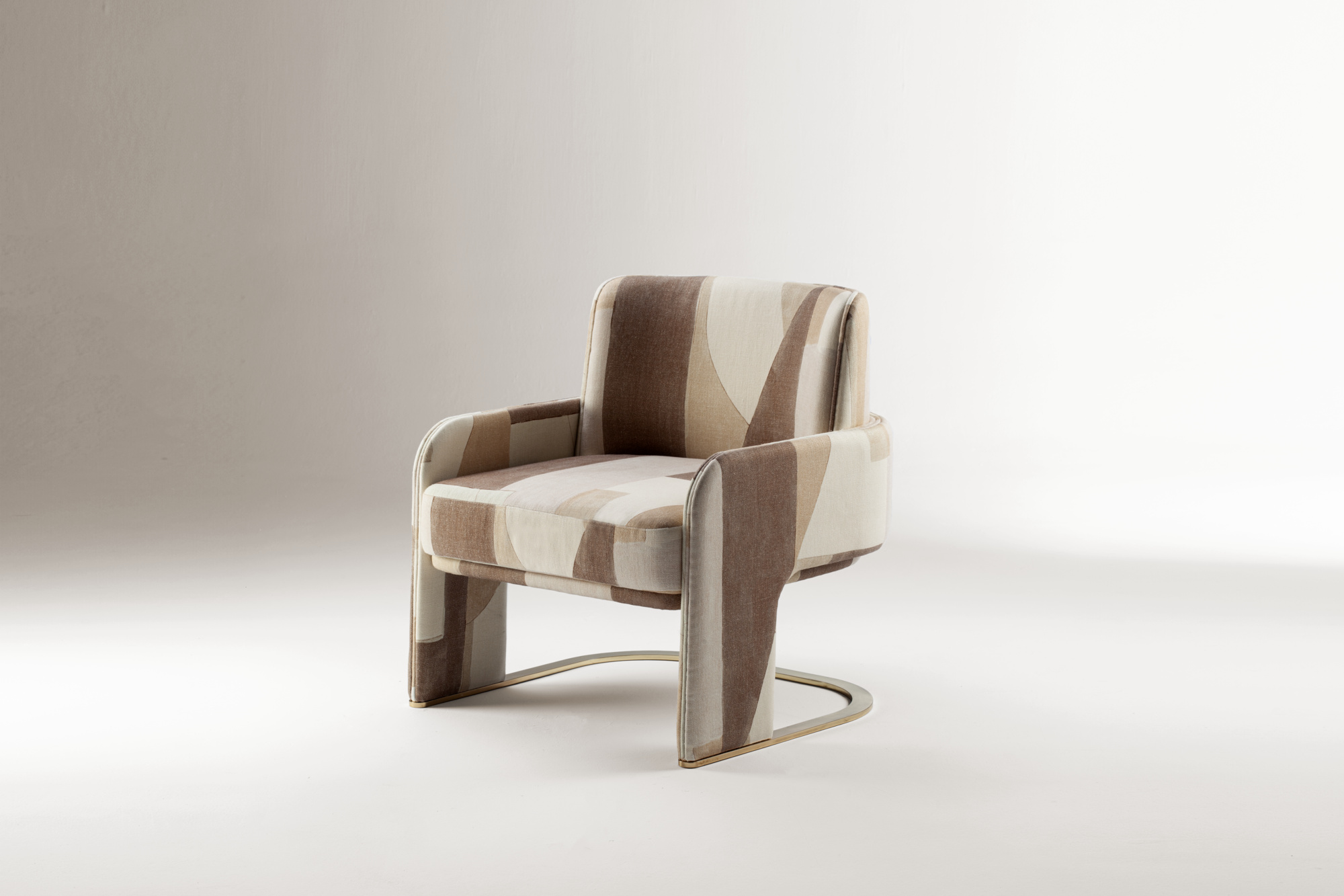 Odisseia Handcrafted Armchair