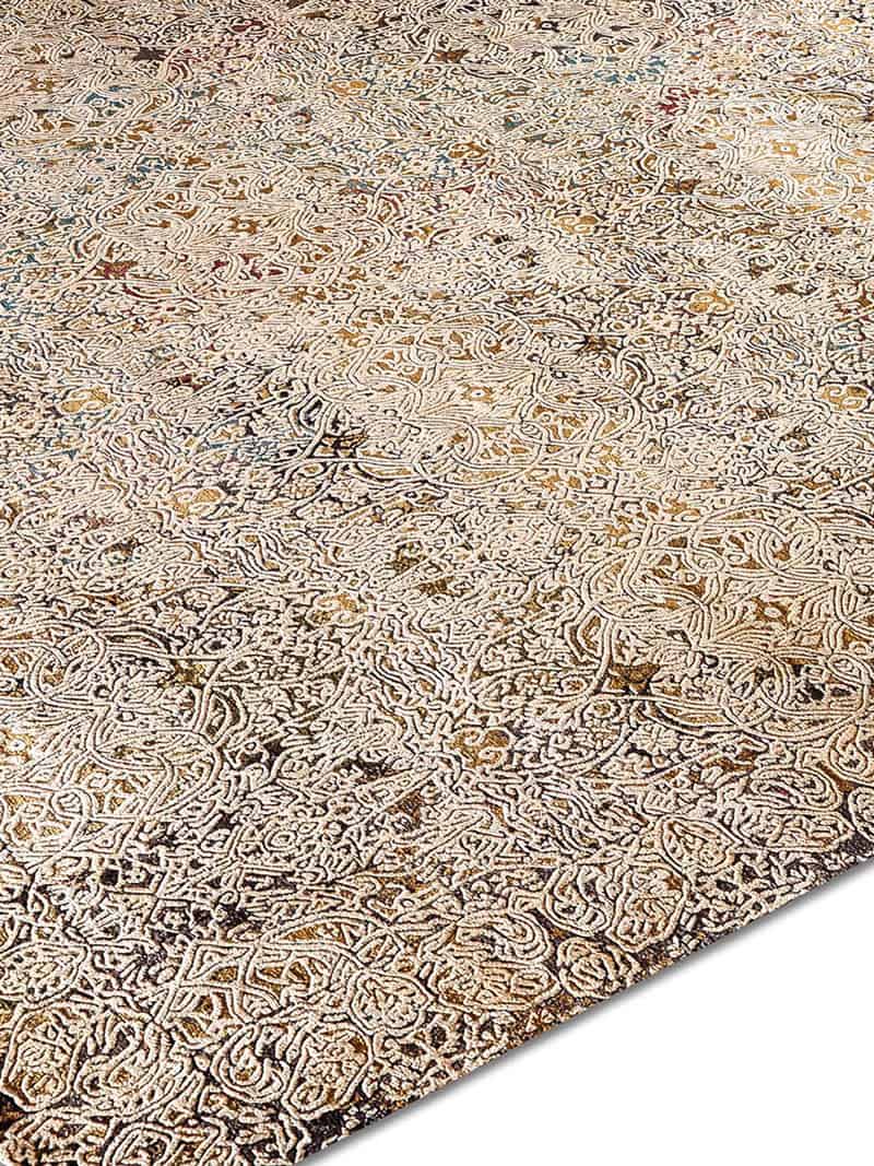 Ferahan Splash Hand-Woven Rug