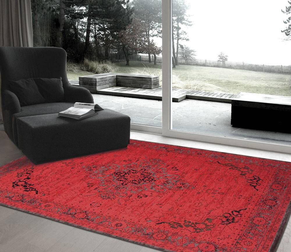 Heriz Antique Scarlet Rug