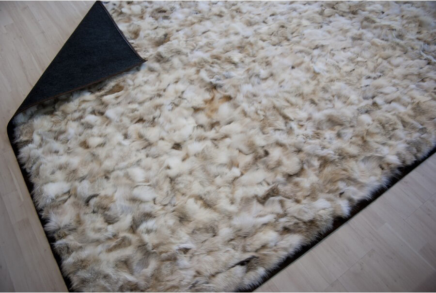 Wolf 840 Fur Rug