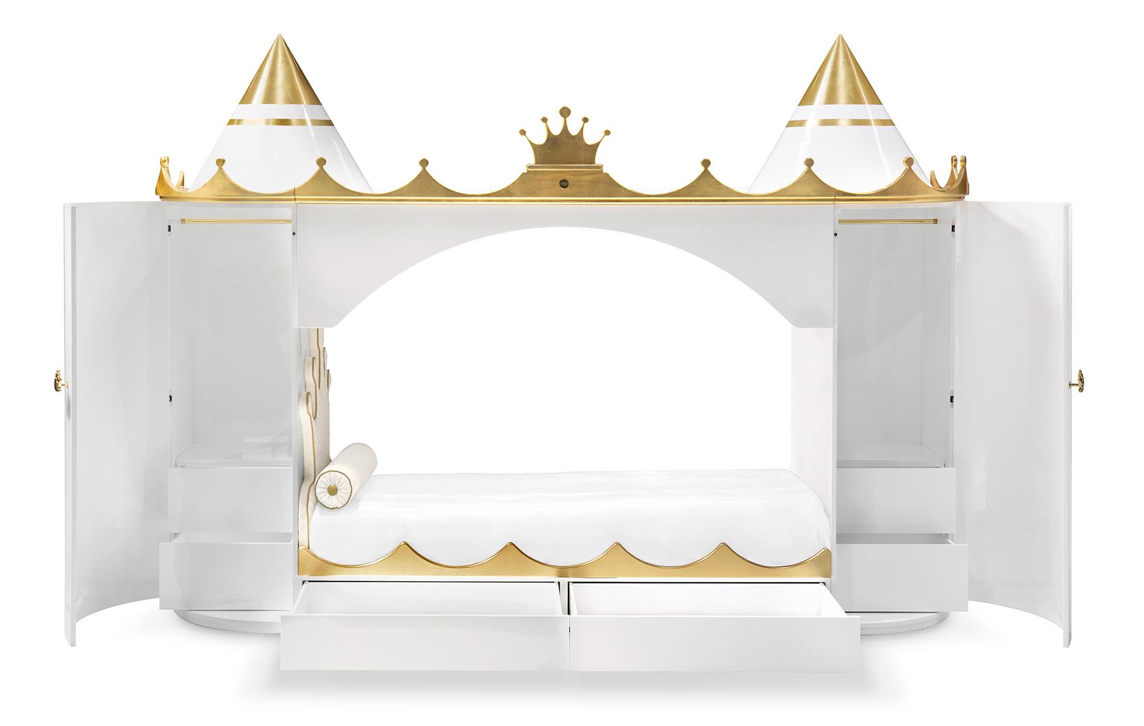 Grand Castle Bed