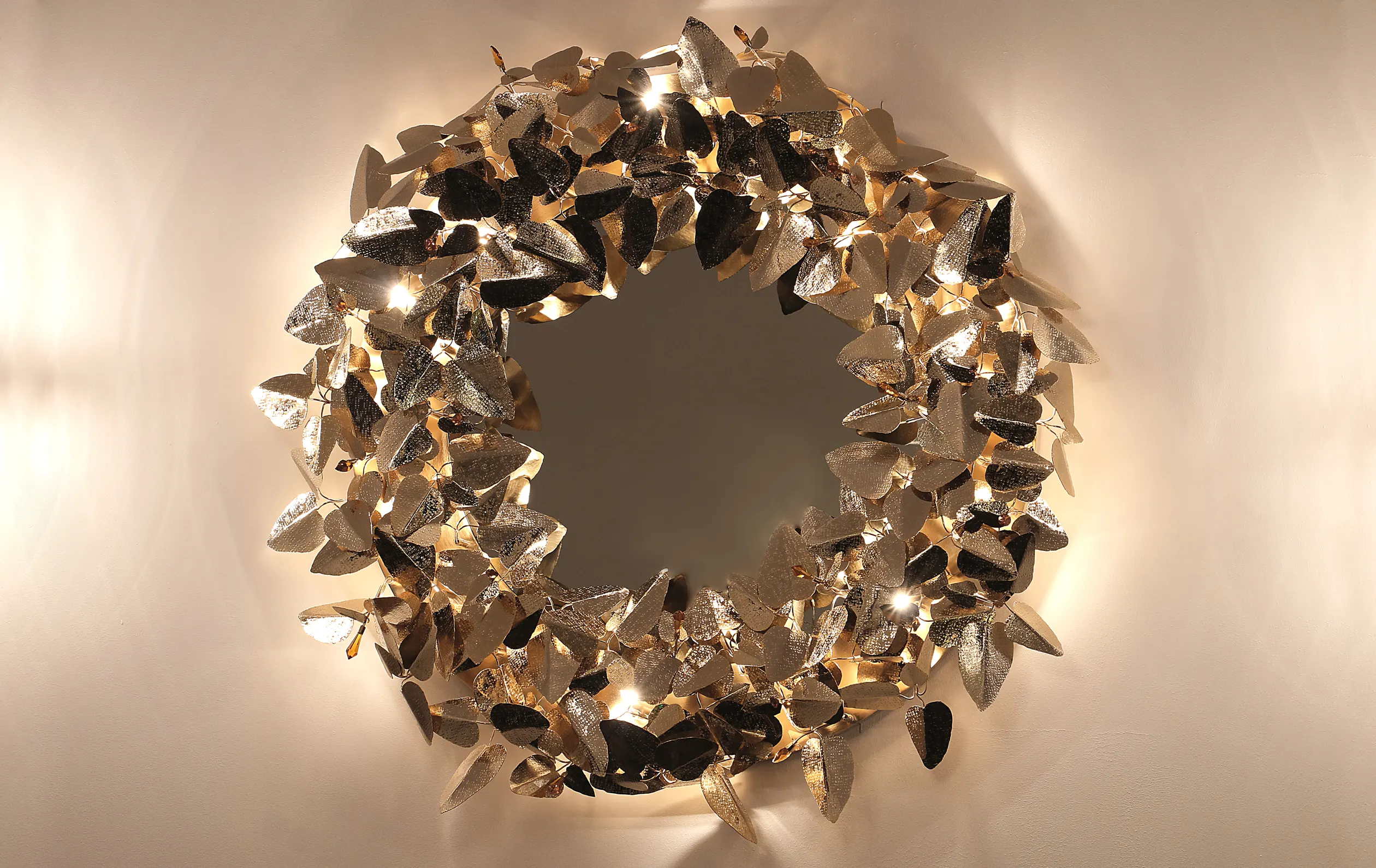Kingly Wall Light Mirror