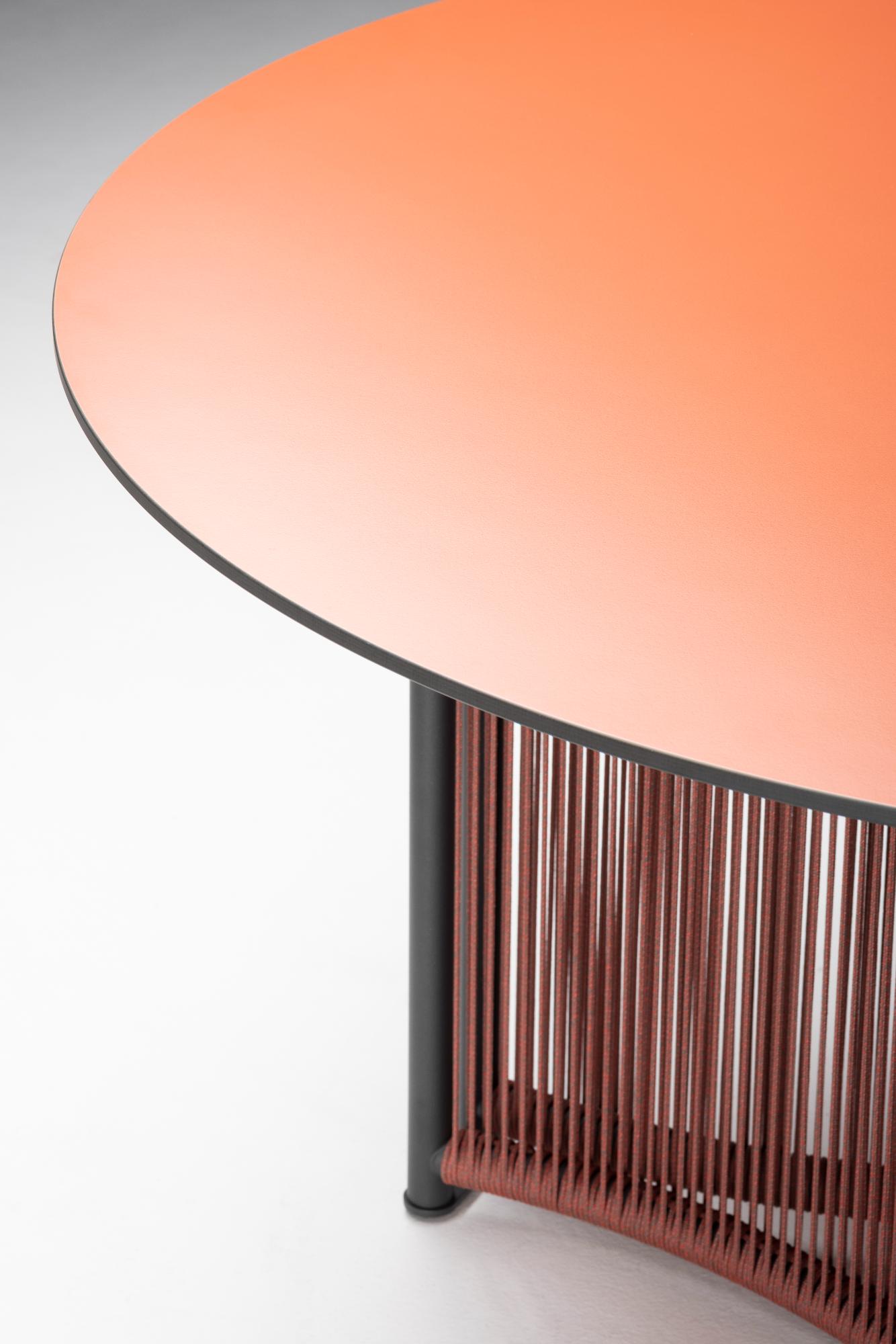 Altana Round Outdoor Dining Table