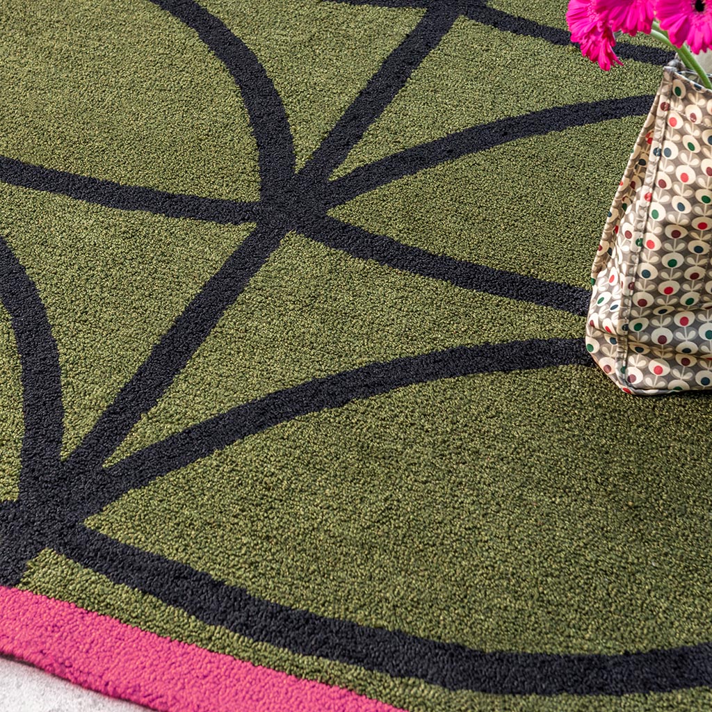 Linear Stem Olive Outdoor Rug