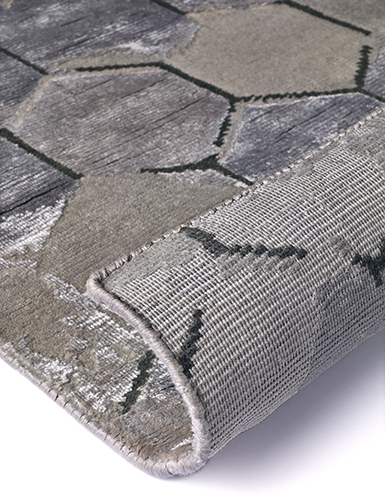 Honeycomb Wool / Viscose Hand-Knotted Rug