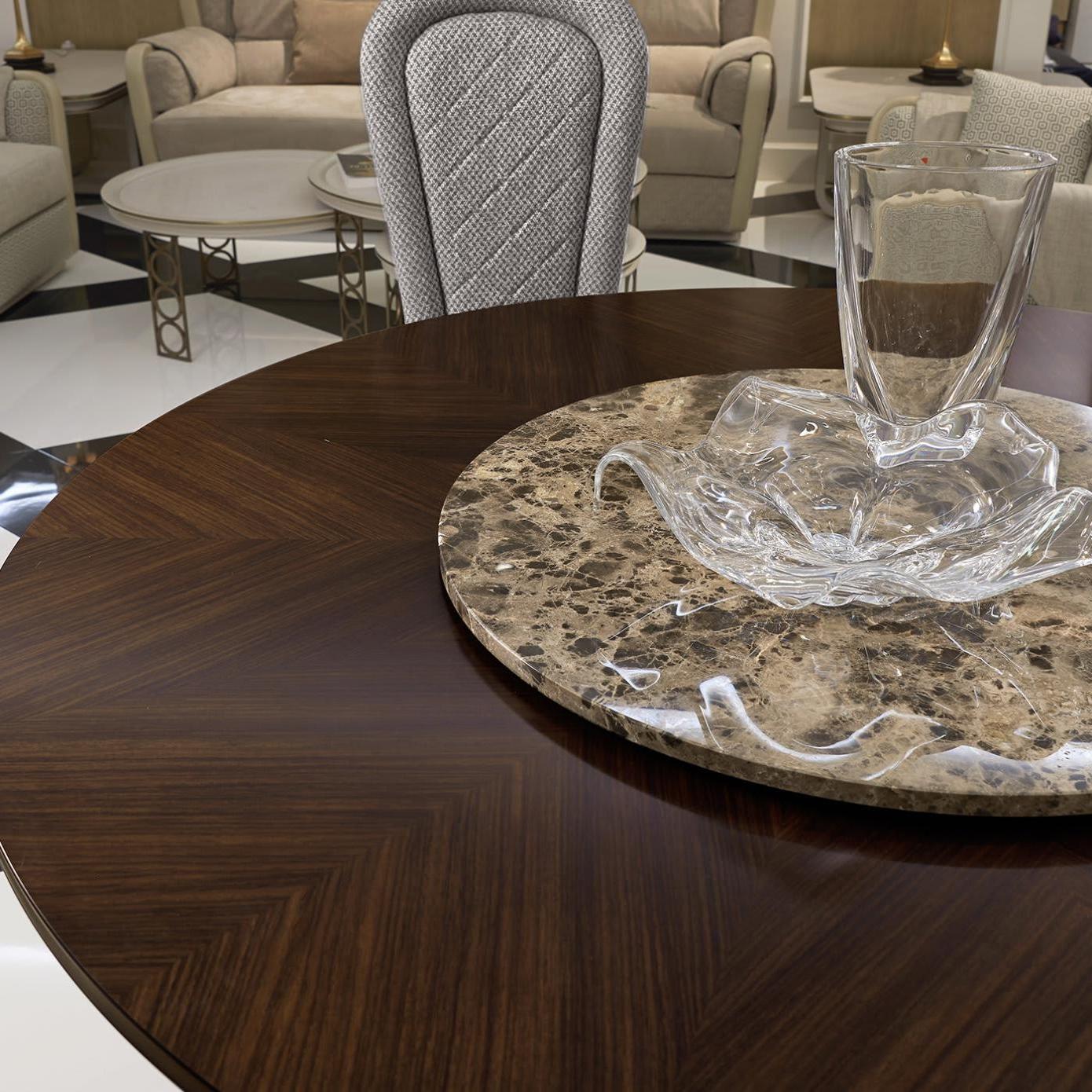 Contemporary Round Dining Table | Configuration: With Lazy Susan