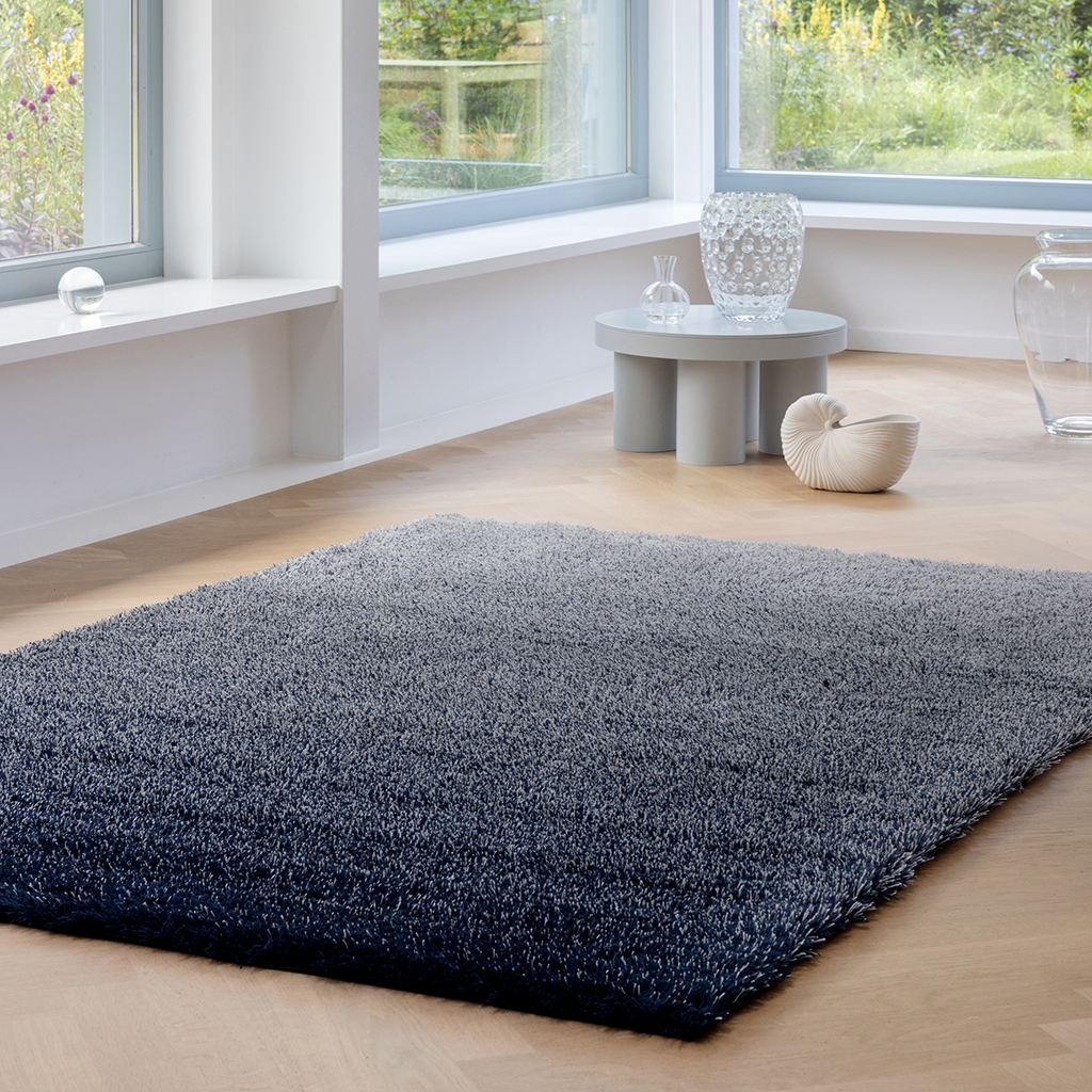 Shade High Silver / Polar Night Rug