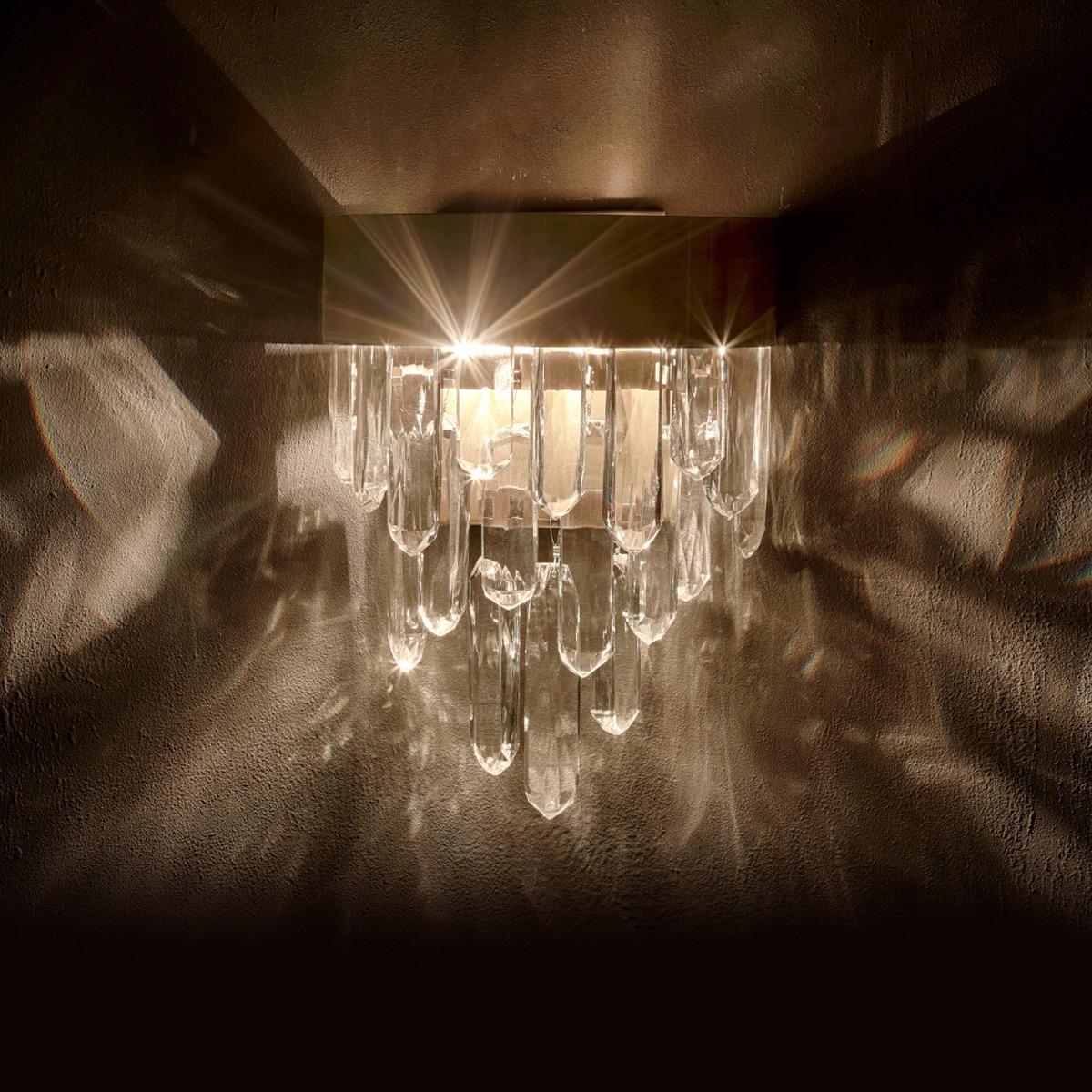 Brass Stream Wall Light