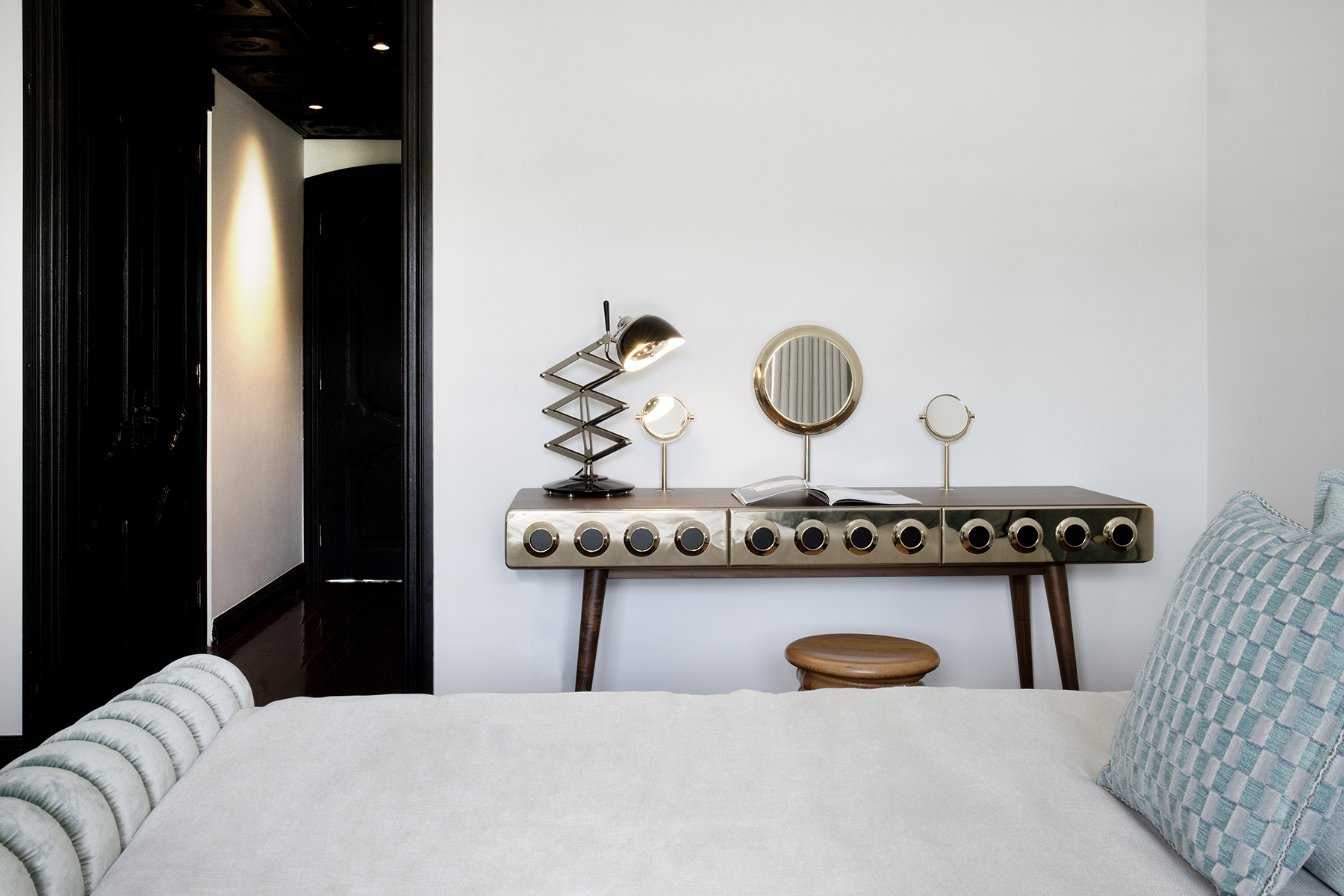 William Table Lamp - 7