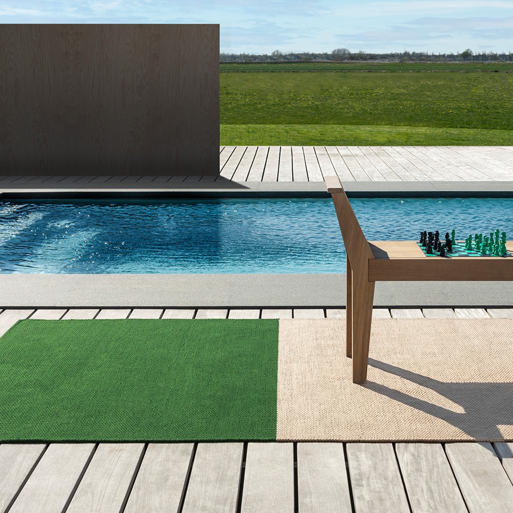 Deck Spring Green Outdoor Rug