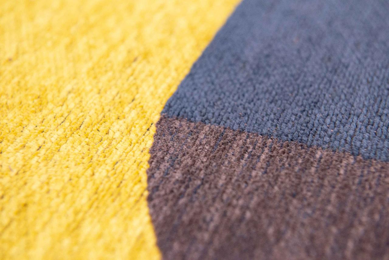 Yellow Meyer 9210 Round Rug