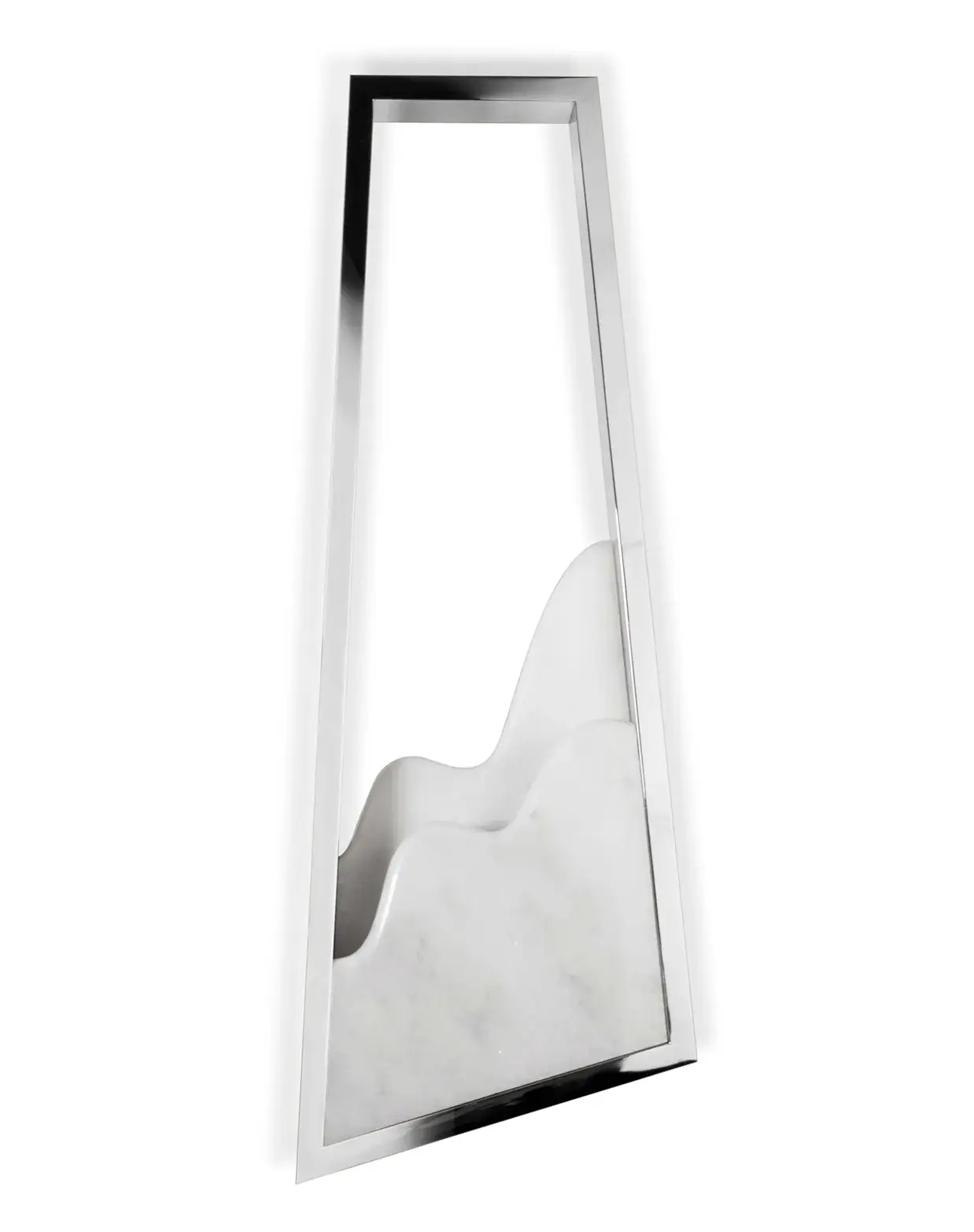 Majestic Aura Outdoor Wall Lamp