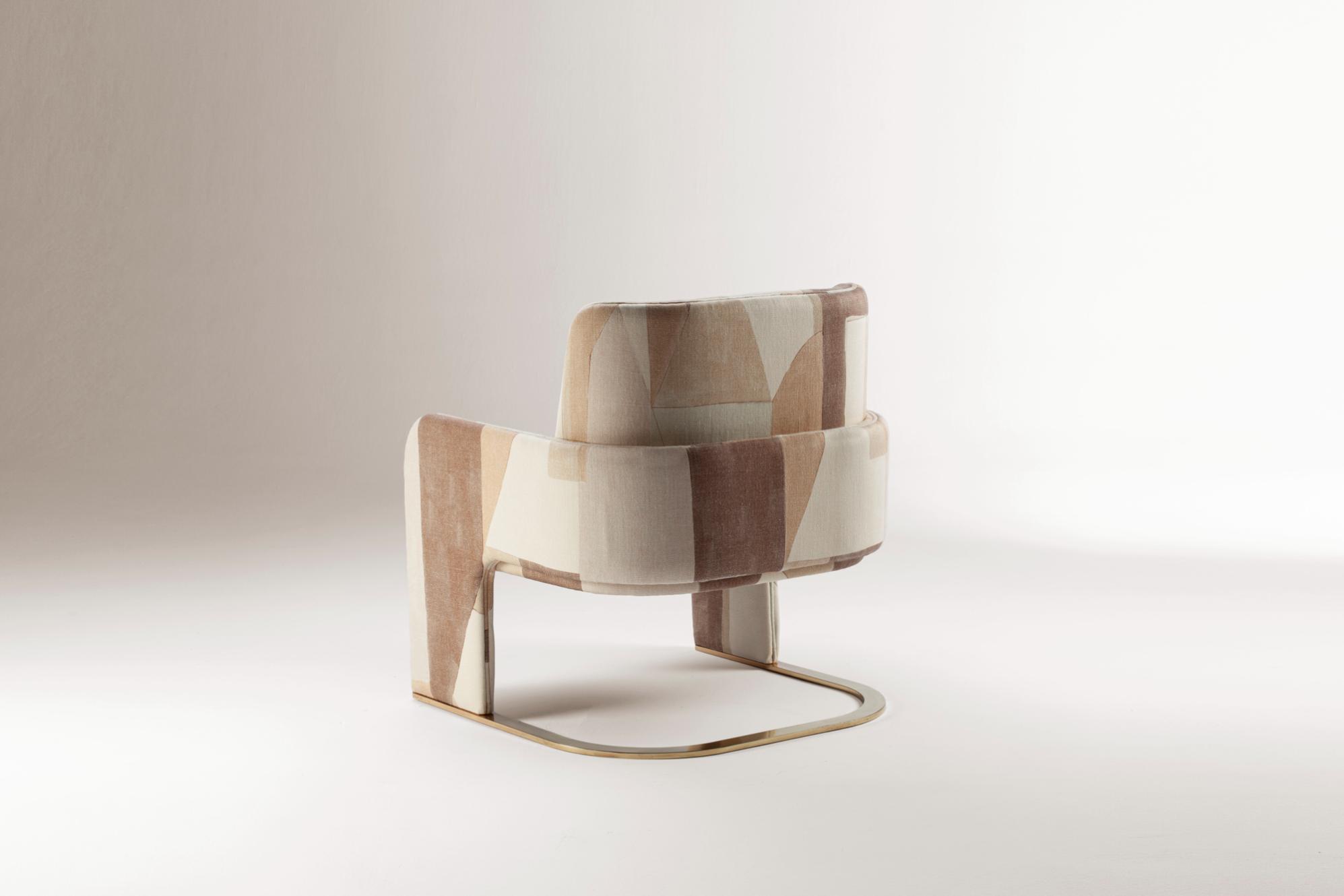 Odisseia Handcrafted Armchair