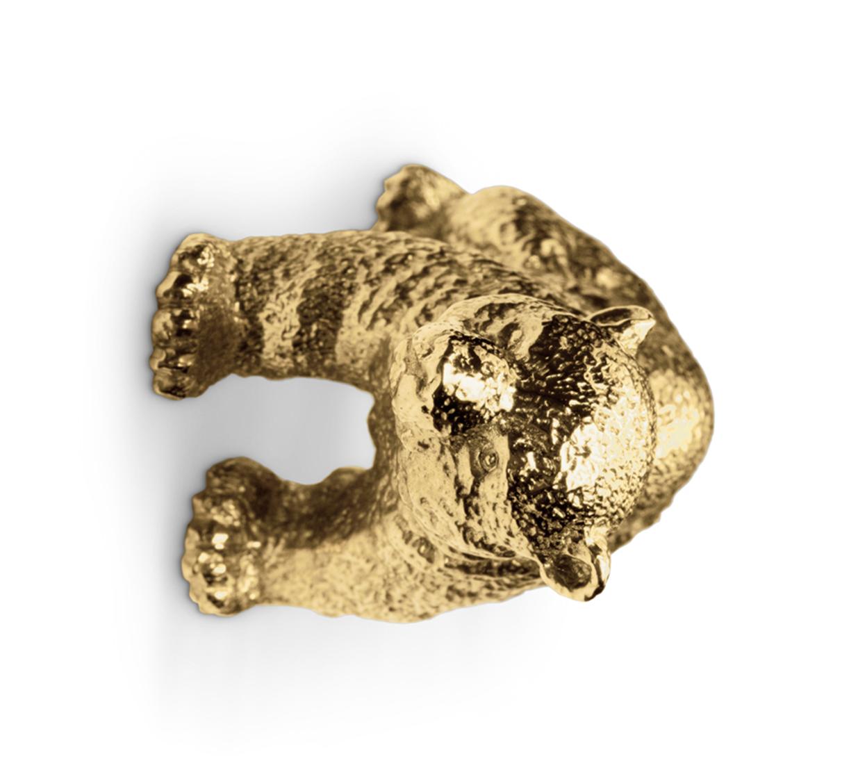 Bear Handle