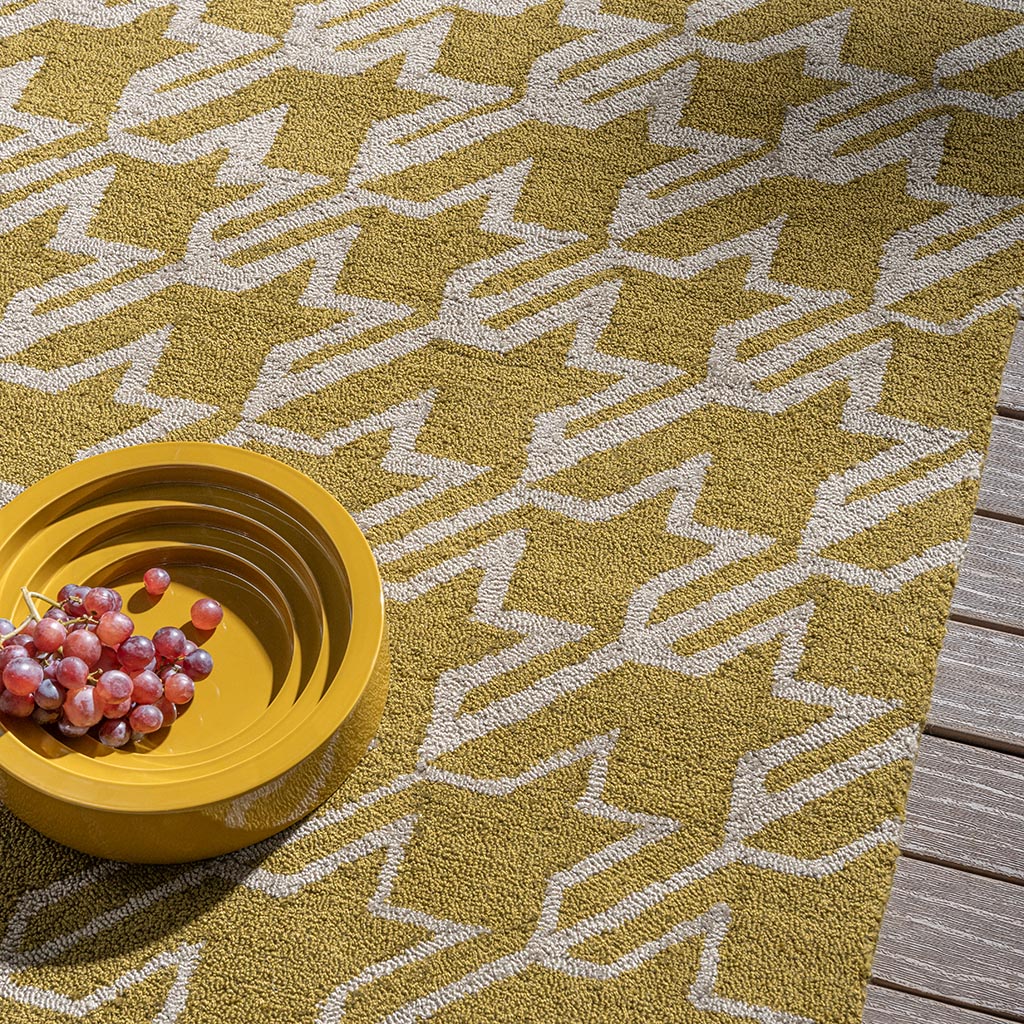 Houndstooth Mustard Outdoor Rug